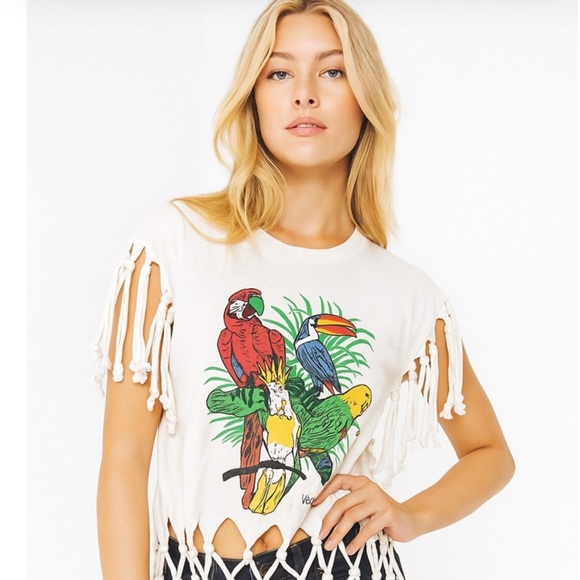 SB Tops - Vintage Venezuela Margarita Fringed Parrot Graphic Grunge Boho Tropical Tee L
